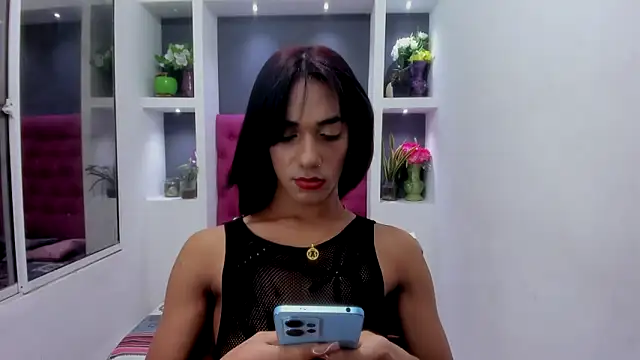 KatrinaQueen1 online show from 01.06.25