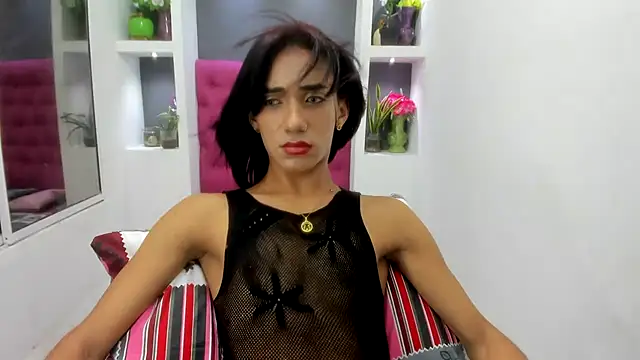 KatrinaQueen1 online show from 01.06.25