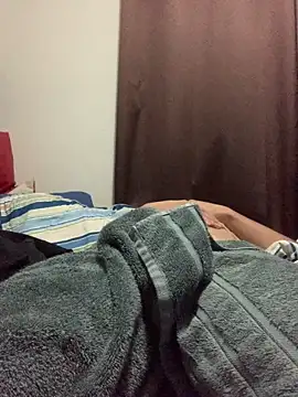 Snapshot of dedooelgrande chatting on 10.25.25 dedooelgrande online show from 10.25.25