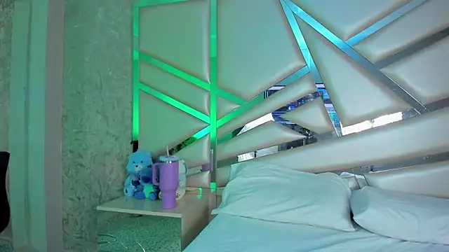 Miia002 online show from 04.02.26