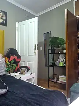 Bustygoddess32 online show from 01.02.25