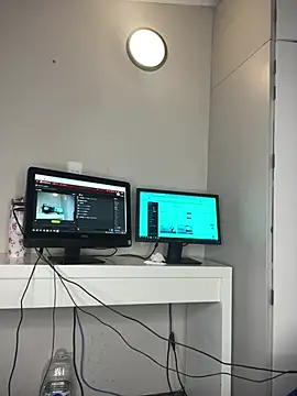 Bustygoddess32 online show from 01.11.26