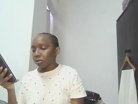 Sexxybella27 online show from 11.10.25