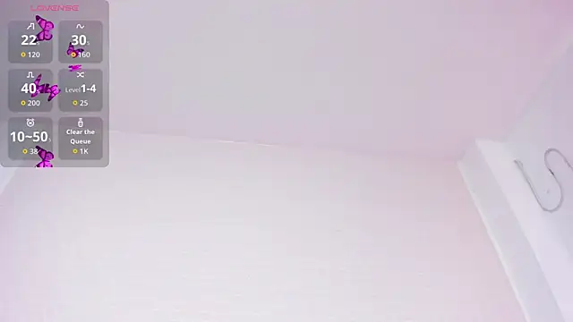 Snapshot of artmiaa chatting on 09.27.25 artmiaa online show from 09.27.25