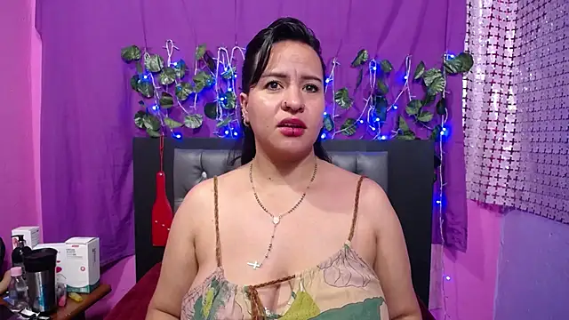 hazel 34 online show from 01.10.25
