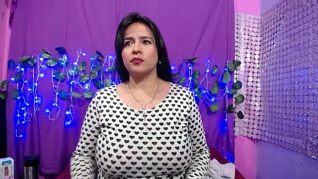 hazel 34 online show from 02.01.25