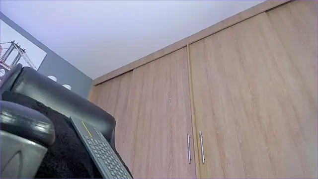 Bambi gurl online show from 02.11.26