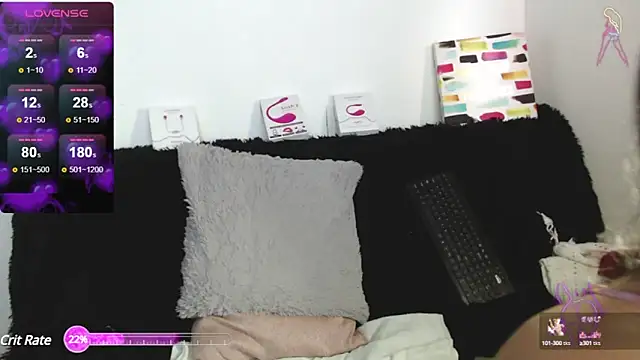 Snapshot of missbella1 chatting on 12.07.24 missbella1 online show from 12.07.24
