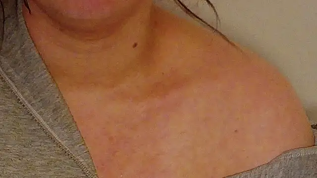 Snapshot of IrinaArt chatting on 12.26.24 IrinaArt online show from 12.26.24