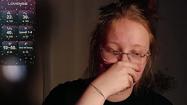 Snapshot of IrinaArt chatting on 11.02.25 IrinaArt online show from 11.02.25