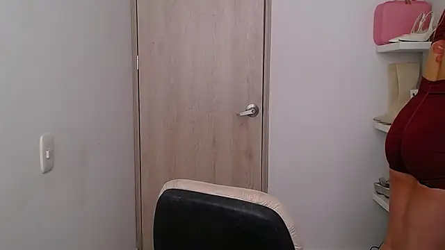 Barbie girl 69 online show from 07.10.26