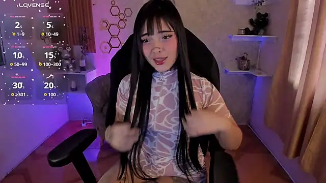 mia catt05 online show from 10.17.25