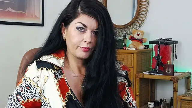 EllenGrace online show from 02.12.25