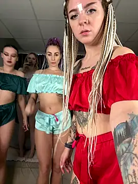 RollingGirls online show from 10.18.25