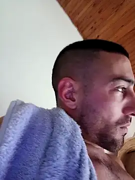 sebasxx97 online show from 12.13.25