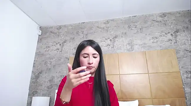 JainaRogers online show from 02.22.25