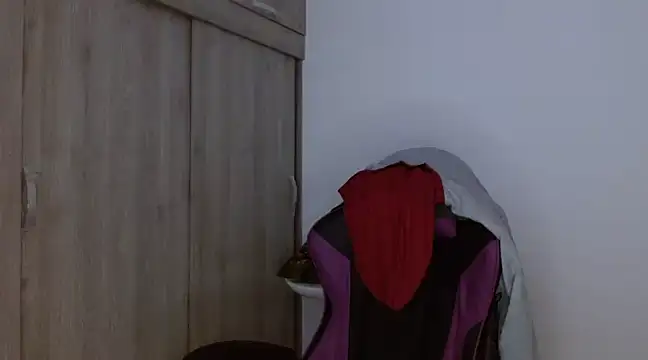 Snapshot of Sisoyalejo420 chatting on 12.19.24 Sisoyalejo420 online show from 12.19.24