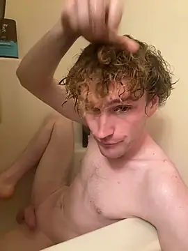 Snapshot of CreamyAustin chatting on 03.15.26 CreamyAustin online show from 03.15.26