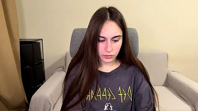 AliceKolltt online show from 02.22.26