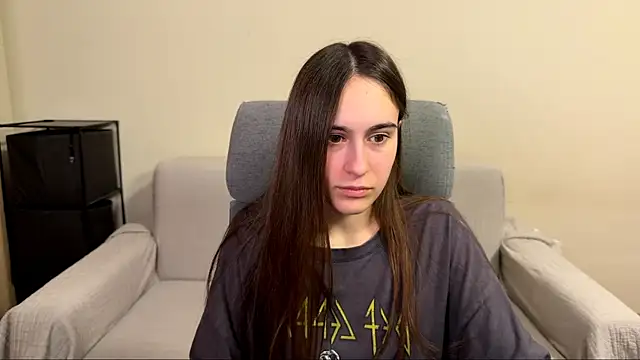 AliceKolltt online show from 04.15.26