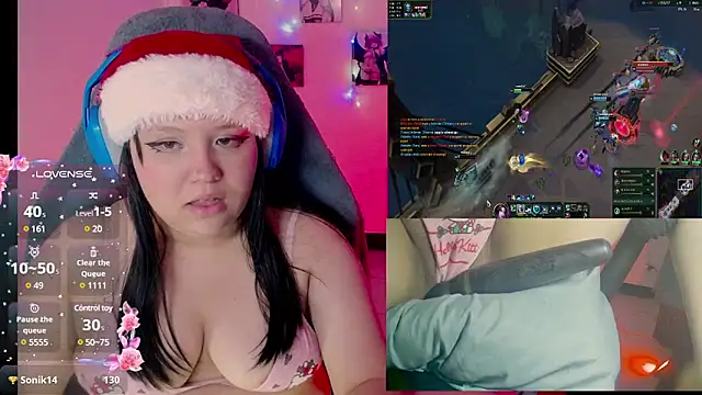 crystal7u7 online show from 12.13.24