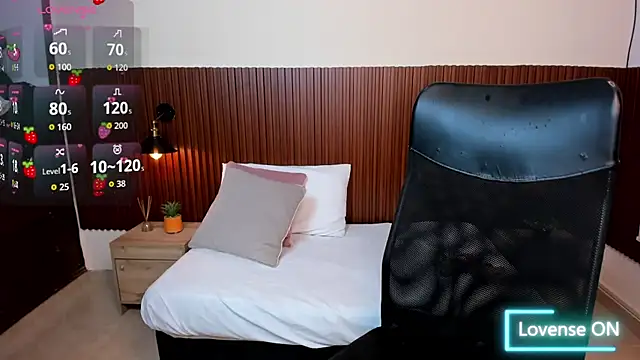 Snapshot of Aabby_lee chatting on 09.28.25 Aabby lee online show from 09.28.25