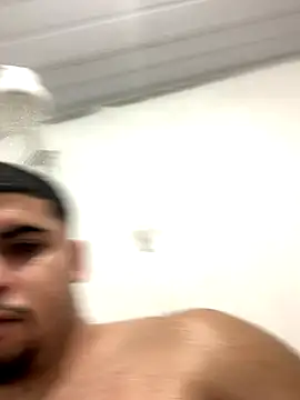 Casal Safado  online show from 10.24.25