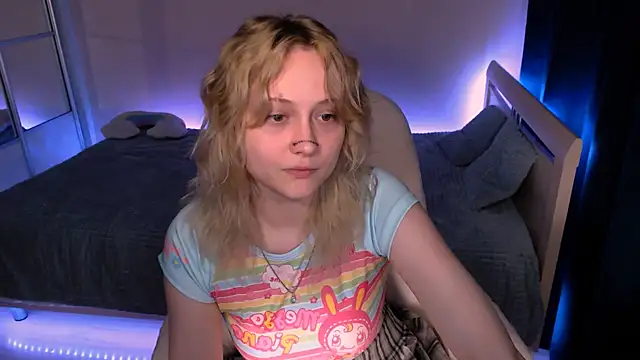 Snapshot of MariaMango chatting on 01.14.25 MariaMango online show from 01.14.25