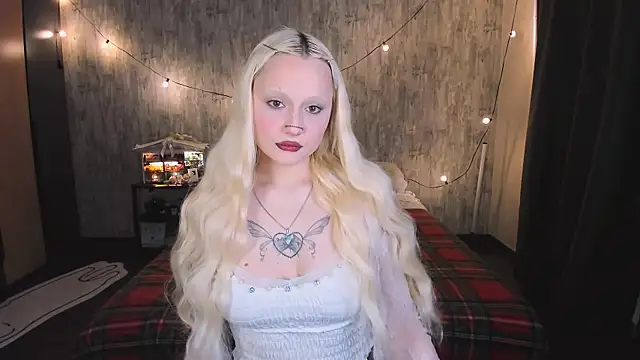 MariaMango online show from 11.21.25