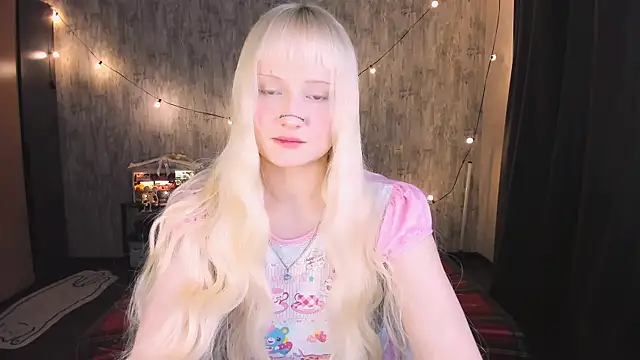 MariaMango online show from 11.23.25