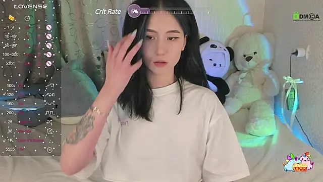 EmmaHixLove online show from 12.15.24