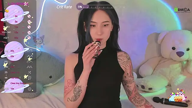 EmmaHixLove online show from 02.14.25