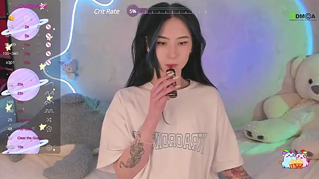 EmmaHixLove online show from 02.15.25