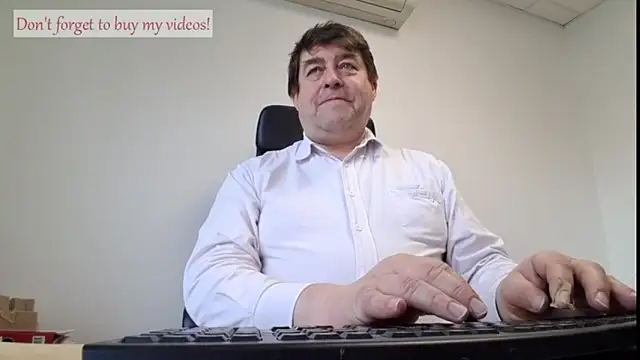 Snapshot of sympatrique chatting on 03.24.26 sympatrique online show from 03.24.26