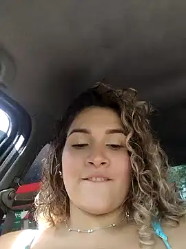 Snapshot of Sara_smiiith211 chatting on 12.05.24 Sara smiiith211 online show from 12.05.24