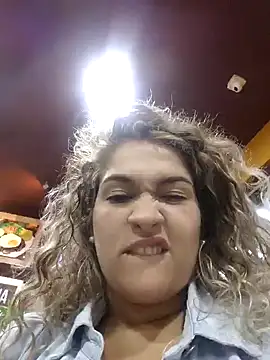 Snapshot of Sara_smiiith211 chatting on 12.20.24 Sara smiiith211 online show from 12.20.24