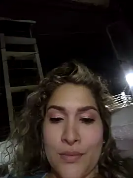 Snapshot of Sara_smiiith211 chatting on 12.22.24 Sara smiiith211 online show from 12.22.24