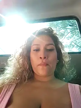 Snapshot of Sara_smiiith211 chatting on 01.24.25 Sara smiiith211 online show from 01.24.25