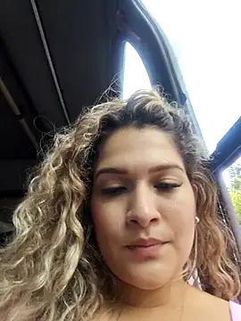 Snapshot of Sara_smiiith211 chatting on 03.01.25 Sara smiiith211 online show from 03.01.25