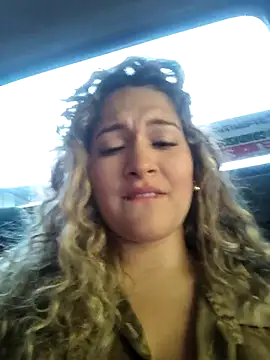 Snapshot of Sara_smiiith211 chatting on 03.13.25 Sara smiiith211 online show from 03.13.25