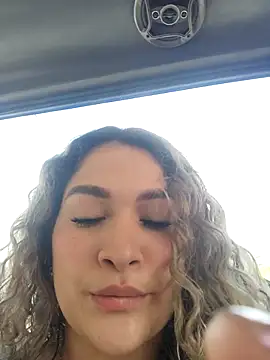 Sara smiiith211 online show from 04.12.26