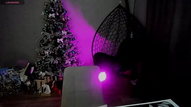 lily williamss online show from 11.24.25