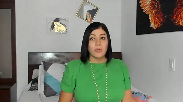 EmilyPeytonn online show from 01.15.25