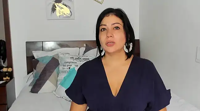 EmilyPeytonn online show from 01.21.25