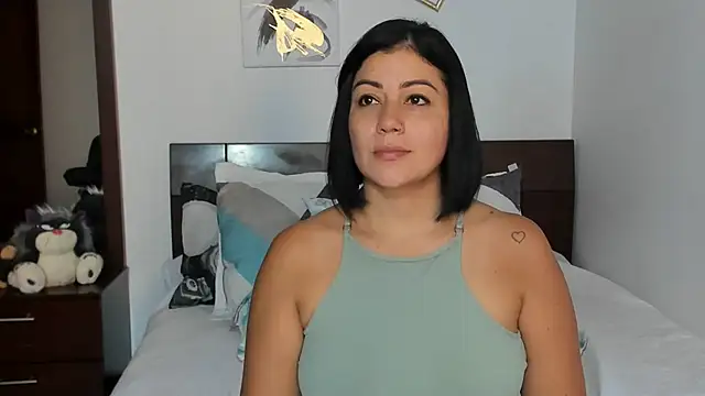 EmilyPeytonn online show from 01.22.25