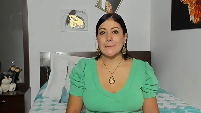 EmilyPeytonn online show from 01.29.25
