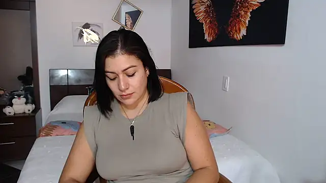 EmilyPeytonn online show from 02.27.25