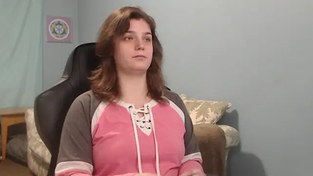 Snapshot of TreeJeanne chatting on 12.05.24 TreeJeanne online show from 12.05.24