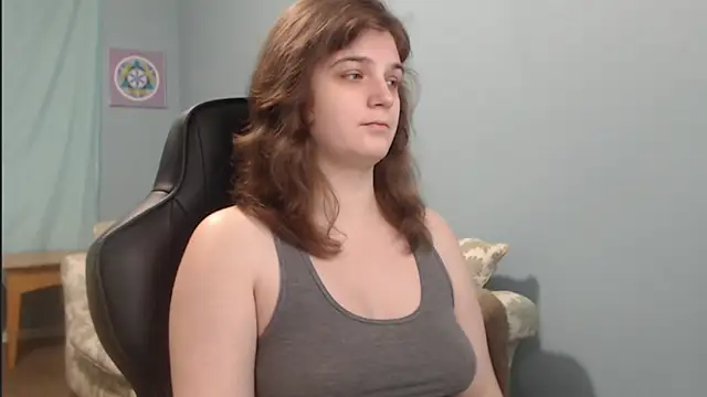 Snapshot of TreeJeanne chatting on 12.17.24 TreeJeanne online show from 12.17.24