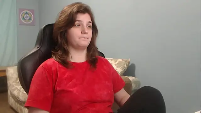 Snapshot of TreeJeanne chatting on 01.06.25 TreeJeanne online show from 01.06.25